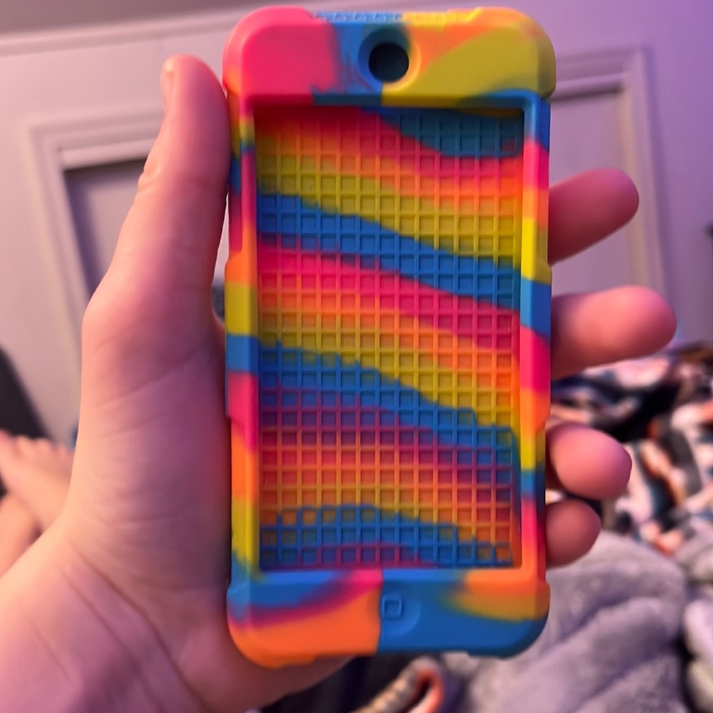 Rainbow iPod case